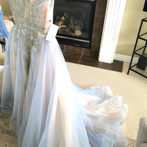 Evening Dress for 12 years old girl - Picture 4 of 6